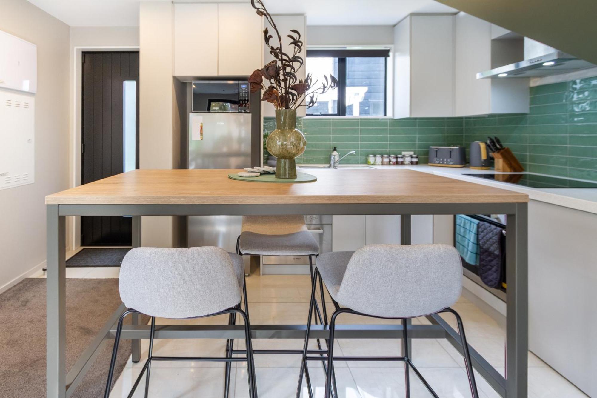 Latimer Square Luxe: 1Br W/ Sofa Bed Christchurch Bagian luar foto
