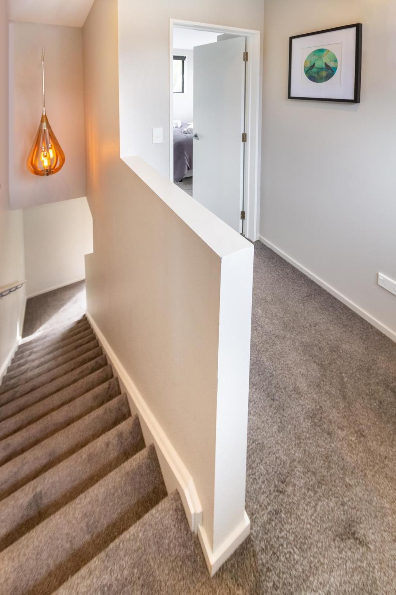 Latimer Square Luxe: 1Br W/ Sofa Bed Christchurch Bagian luar foto