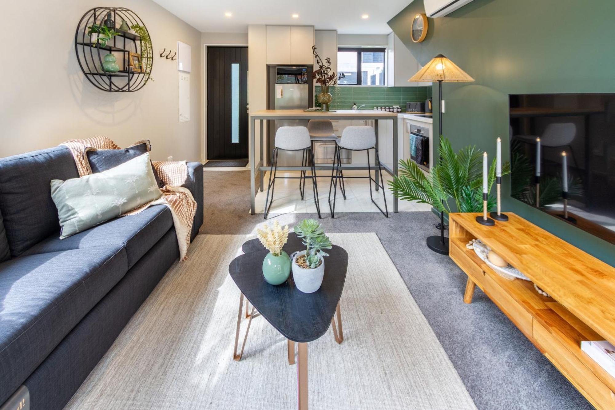 Latimer Square Luxe: 1Br W/ Sofa Bed Christchurch Bagian luar foto
